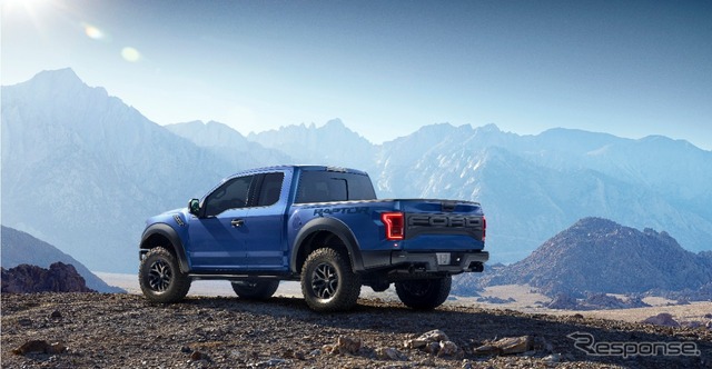 新型 フォード F-150 ラプター