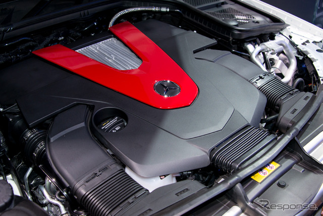 メルセデスベンツ C450 AMGスポーツ 4MATIC(デトロイトモーターショー15)