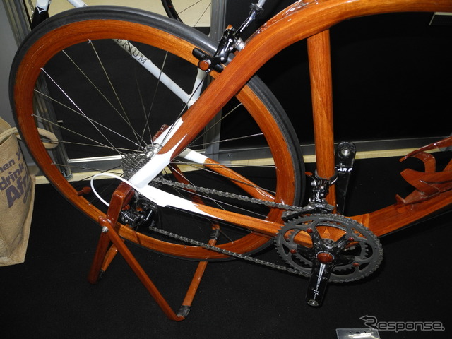 SANO MAGICの木造自転車