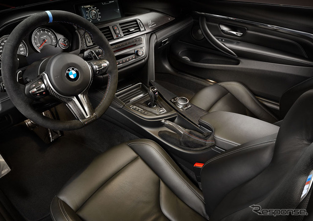 BMW M4 DTMチャンピオン エディション
