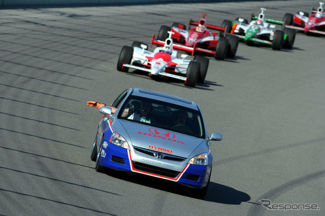 【IRL】開幕戦、コンマ0147でウェルドンが勝利