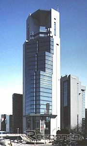 どうせ同じなら一緒にしましょう---保険4社がシステム開発