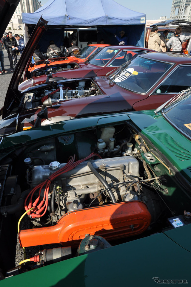 クラブS30(1973 フェアレディ240ZG、1970 フェアレディZなど)