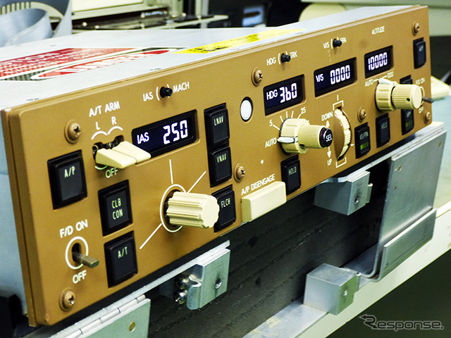B777に付くMCP(Mode Control Panel)