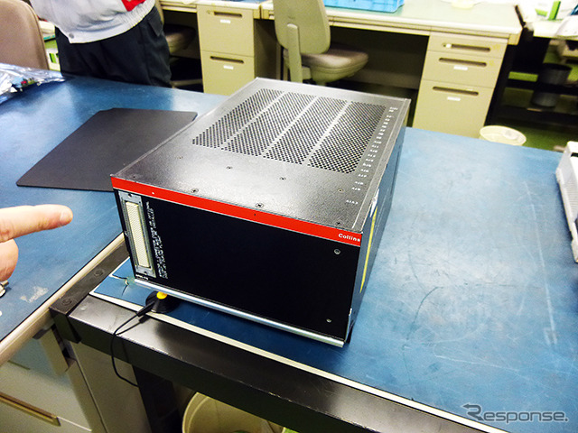 B777に載るAFDC(Autopilot Flight Director Computer)