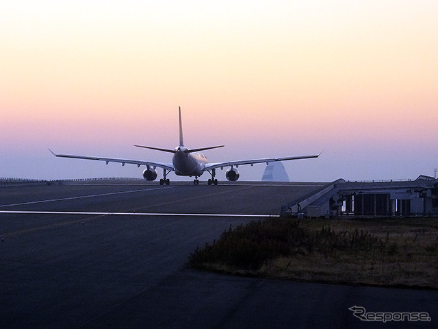 羽田空港D滑走路へ向けてタキシング(イメージ)
