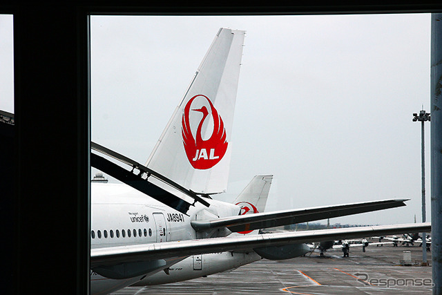 那覇空港で休む“鶴丸”