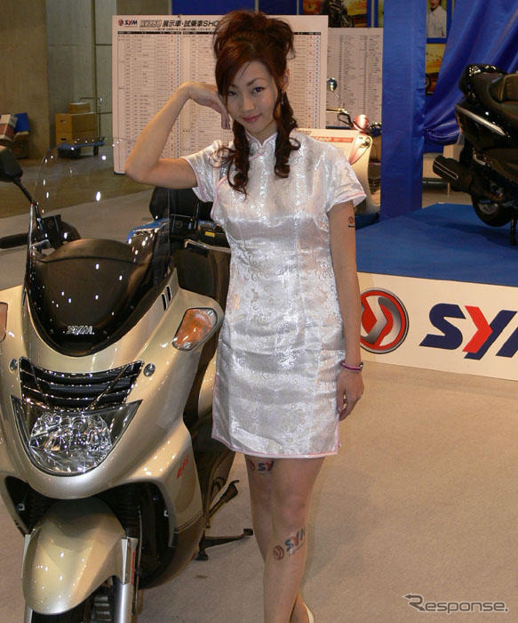 【東京モーターサイクルショー06】コンパニオン写真蔵 …その2