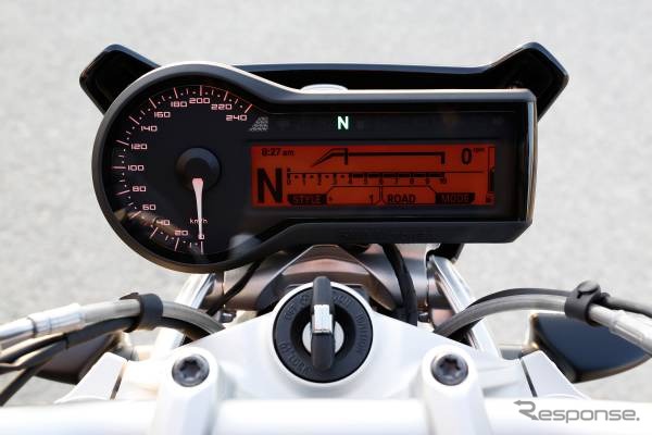 BMW R1200 R 新型