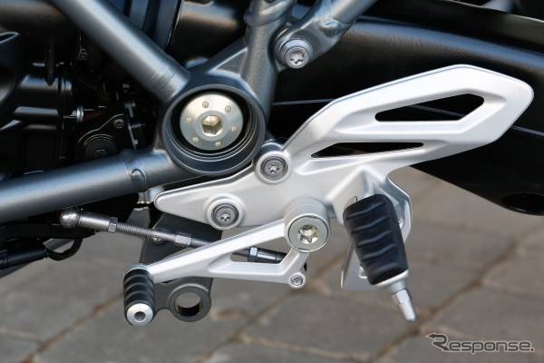 BMW R1200 R 新型