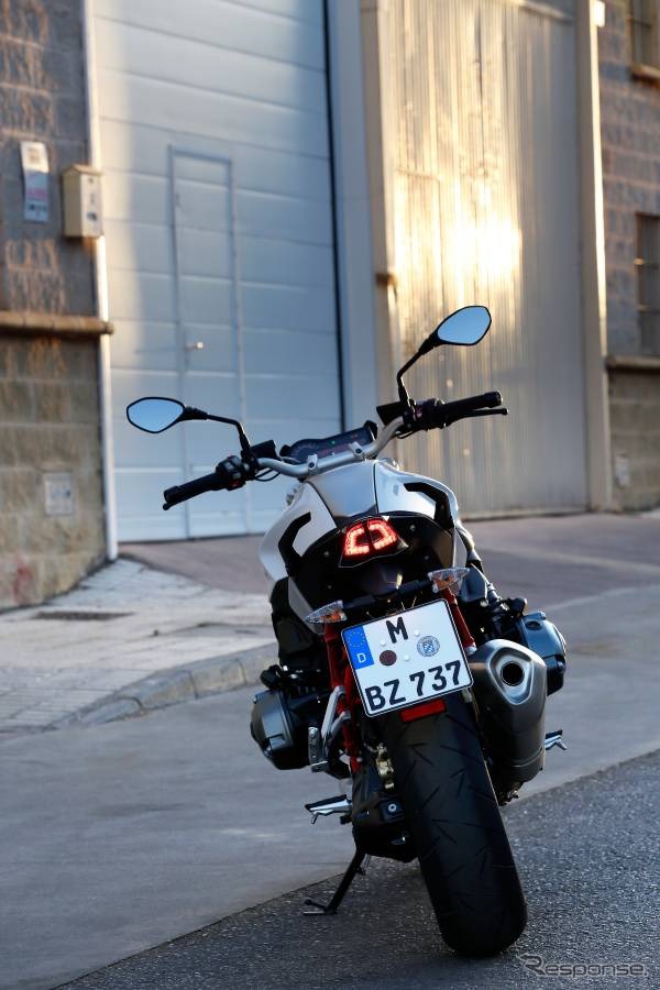 BMW R1200 R 新型