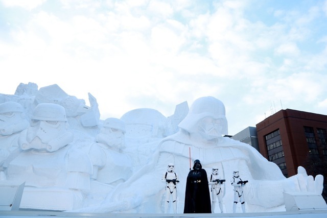 (c) 2015Lucasfilm Ltd. & TM. All Rights Reserved