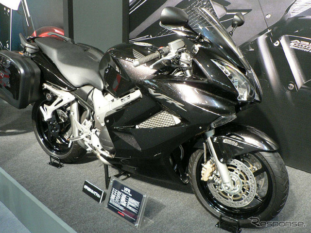 【東京モーターサイクルショー06】写真蔵…ホンダ