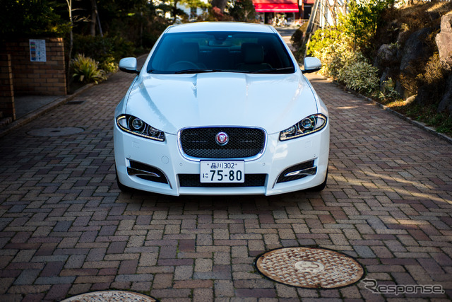 ジャガー XF 2.0 R-スポーツ