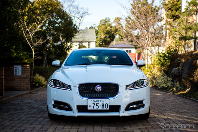 ジャガー XF 2.0 R-スポーツ