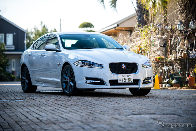 ジャガー XF 2.0 R-スポーツ
