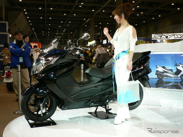 【東京モーターサイクルショー06】写真蔵…スズキ
