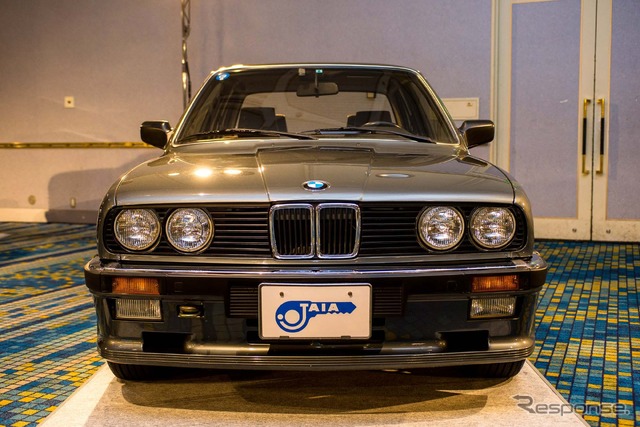 BMW 320i（1987年）