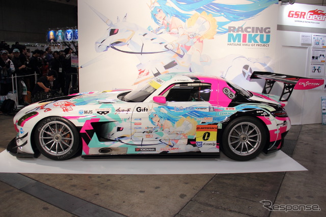 会場でお披露目されたグッドスマイル初音ミクSLS