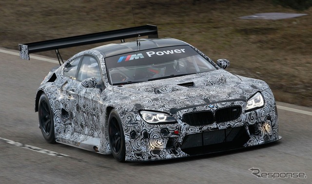 BMW M6 GT3 の開発プロトタイプ車