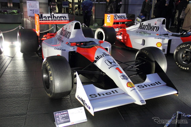 ホンダF1参戦記者会見が行なわれた青山本社に8台のF1マシンが集結