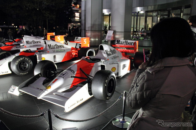 ホンダF1参戦記者会見が行なわれた青山本社に8台のF1マシンが集結