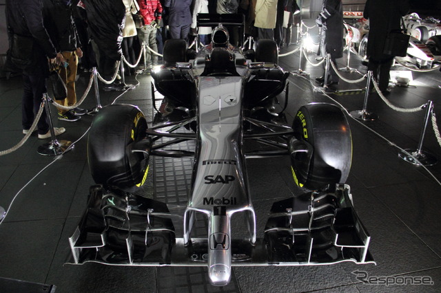 ホンダF1参戦記者会見が行なわれた青山本社に8台のF1マシンが集結