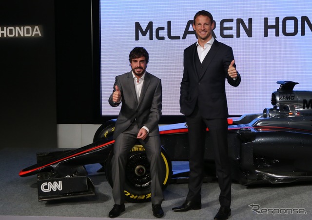 マクラーレン・ホンダのアロンソ(左)とバトン。