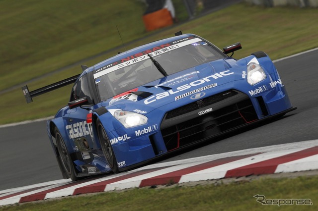 2014年シーズンの#12 GT-R。
