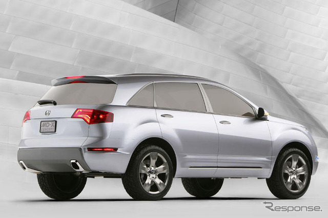 【ニューヨークモーターショー06】アキュラ MDX はニュルで鍛えたセダン
