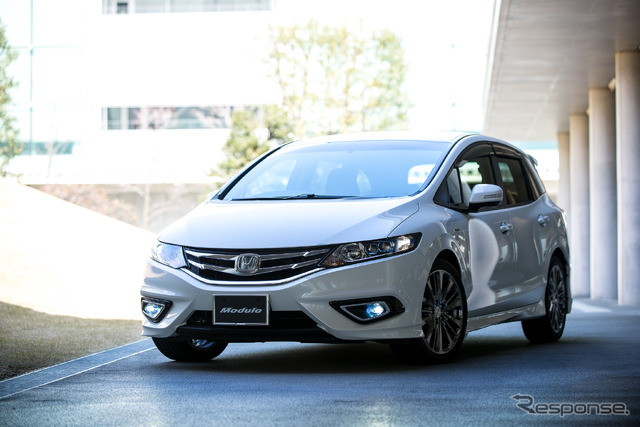 ホンダ ジェイド モデューロ用品装着車