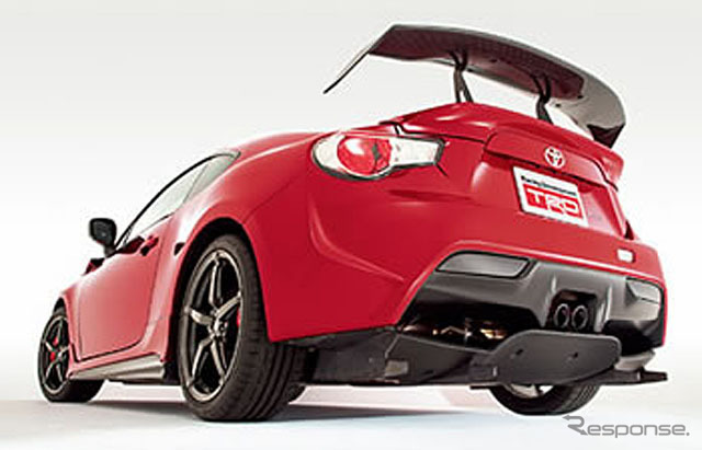 TRDコンプリートカー・14R