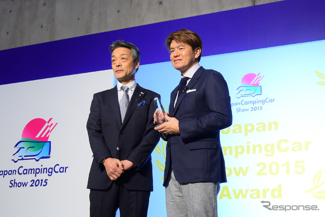 ヒロミさんと増田浩一会長(キャンピングカーショー15)