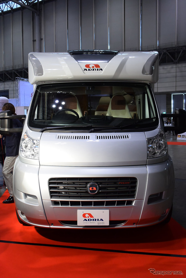 アドリア マトリックス プラス M690SP