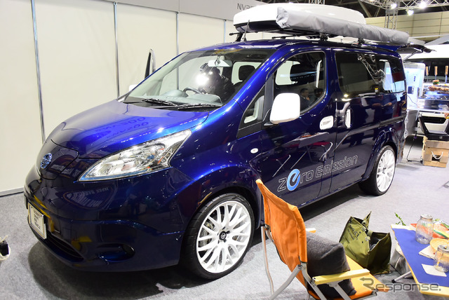 日産 e-NV200 バーベキューカー(キャンピングカーショー15)