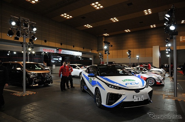 大阪オートメッセ 2015のトヨタブース
