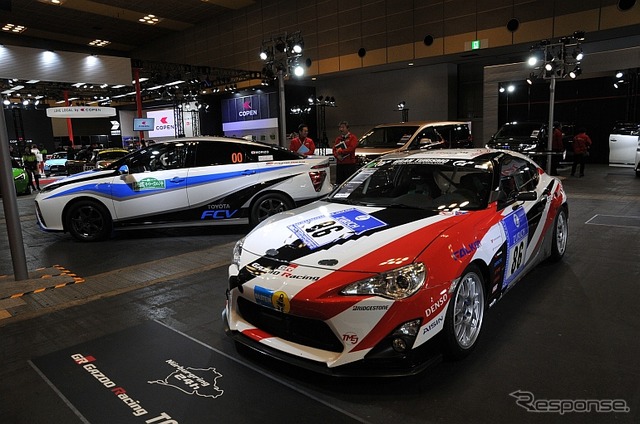 大阪オートメッセ 2015のトヨタブース