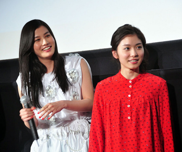 橋本愛&松岡茉優/『リトル・フォレスト 冬・春』初日舞台挨拶