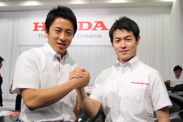 SUPER GTでは3年ぶりにチーム国光に移籍、伊沢拓也(左)とタッグを組む山本尚貴(右)
