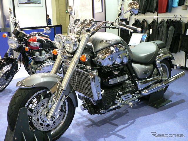 【東京モーターサイクルショー06】写真蔵…トライアンフ