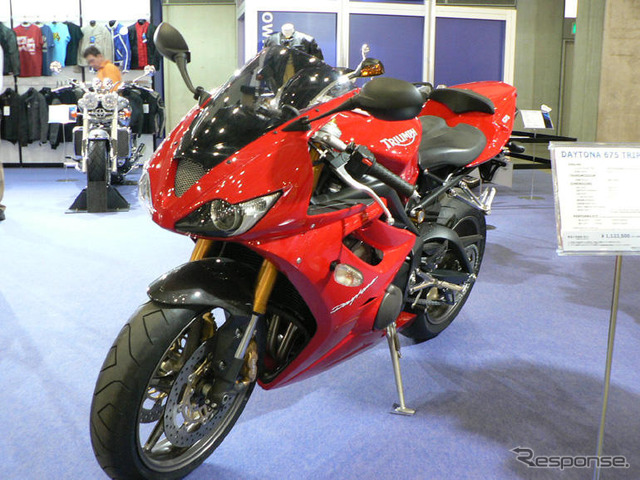 【東京モーターサイクルショー06】写真蔵…トライアンフ