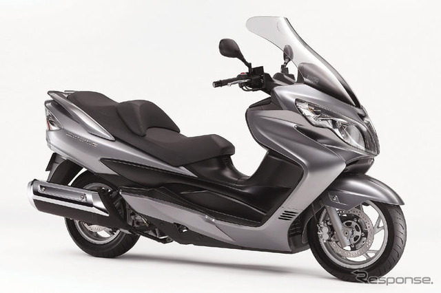 スズキ、スカイウェイブ をフルモデルチェンジ、FI化