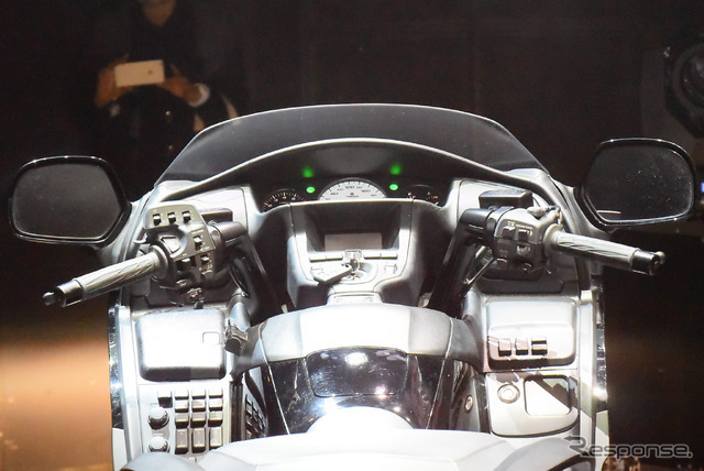 トライクス F6T