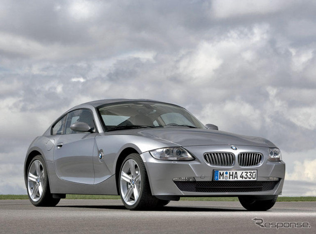 【BMW Z4 新型日本発表】クーペの予約注文を受け付け