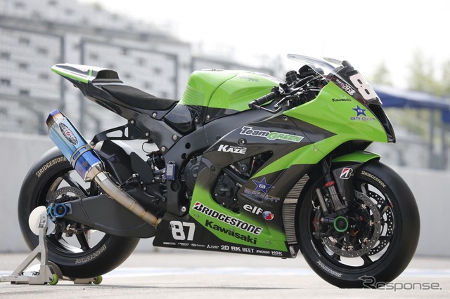 鈴鹿8時間耐久ロードレース 写真は2014年のマシン
