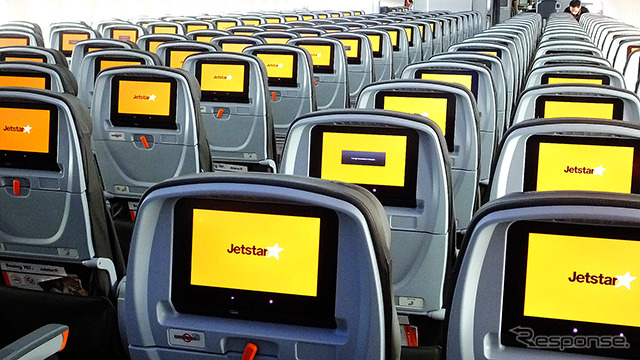 ジェットスター航空B787-8の機内エンタテイメント