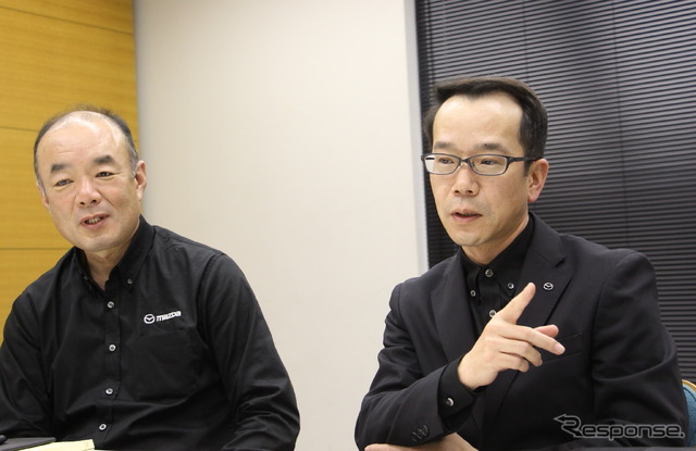 マツダ 車両開発本部の林貴誉志氏(左)と水島裕文氏(右)
