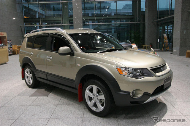 三菱自動車、再生初年度は営業黒字に