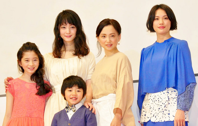 永作博美&佐々木希&臼田あさ美&桜田ひより&保田盛凱清/『さいはてにて~やさしい香りと待ちながら~』舞台挨拶
