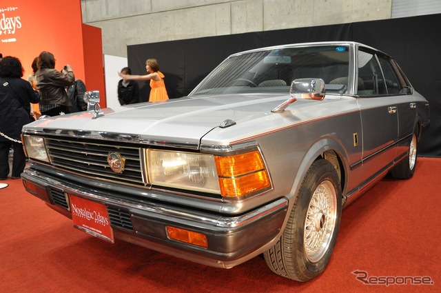 1981年式 日産グロリア4ドアハードトップターボ ジャック・ニクラスバージョン